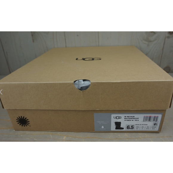 Waterproog UGGS - Picture 10 of 10